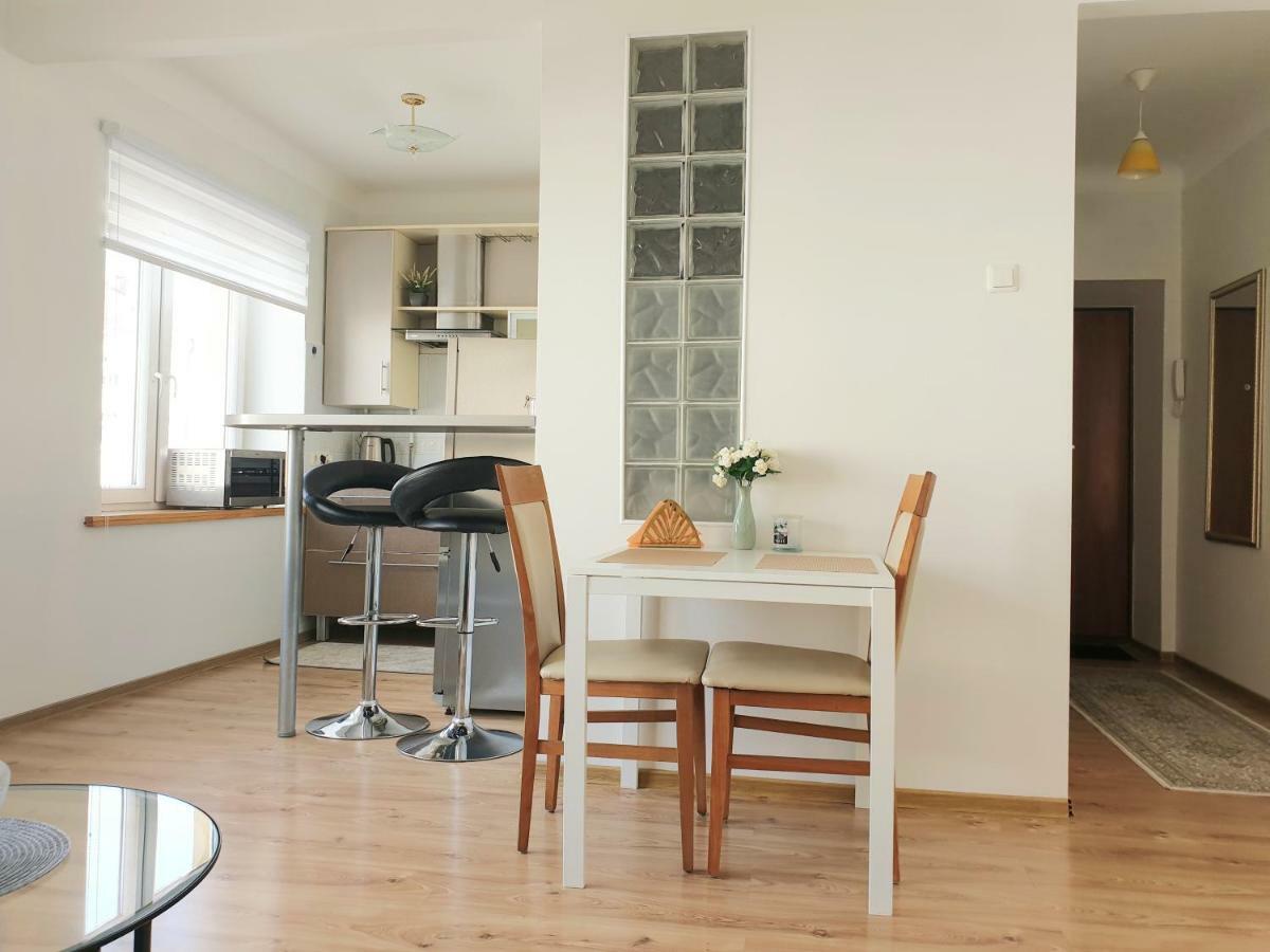 וילנה Cozy One Bedroom Apartment In Old Town מראה חיצוני תמונה